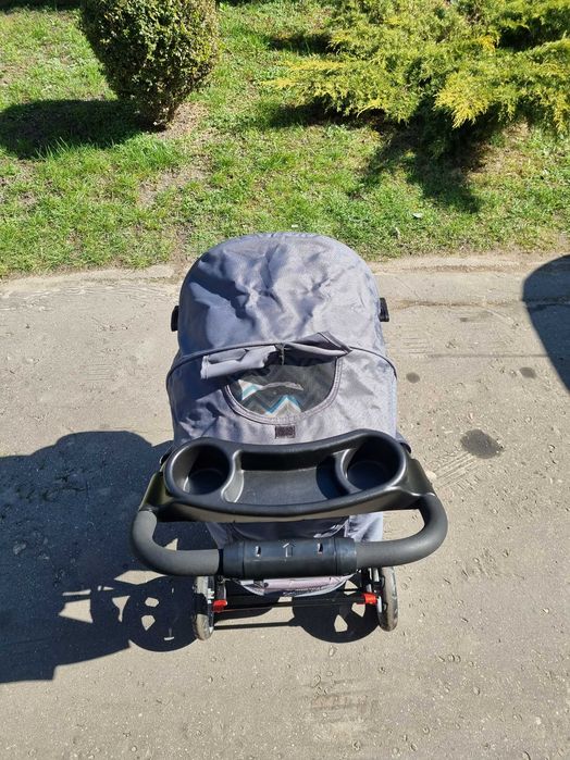 Spacerówka dla dziecka bardzo lekka