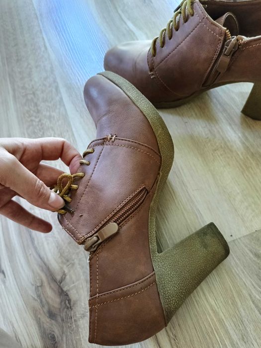 Botki na obcasie rozmiar 38 brązowe