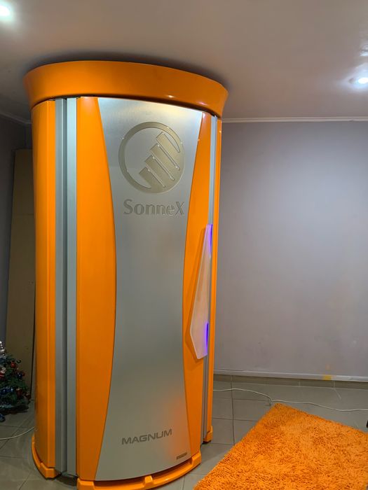 Солярій вертикальний