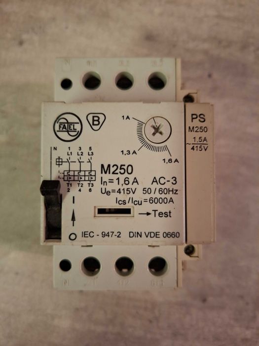 Wyłącznik silnikowy Fael M250