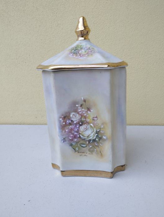 Conjunto de três peças pintadas á Mão