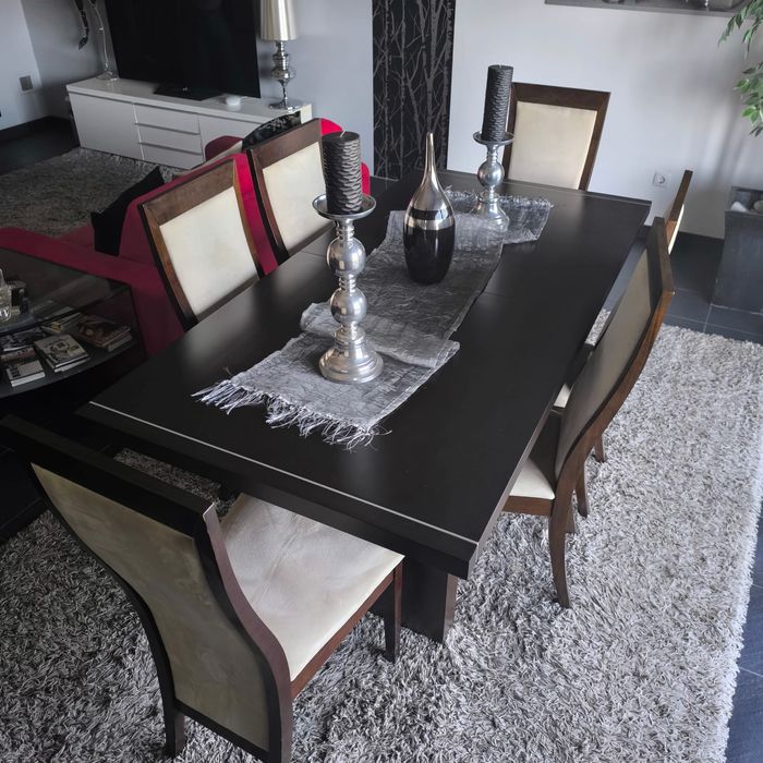Mesa de sala de jantar