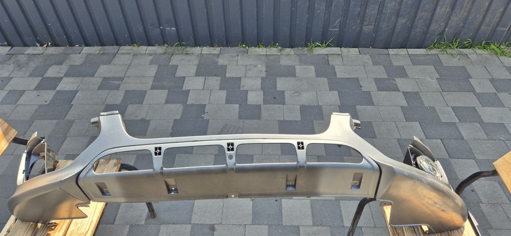 Губа спойлер бампера переднего Audi A4 Allroad B8 8K0807061 8K0807437H