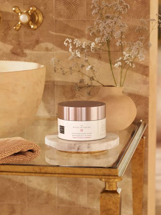 Скраб для тіла Ayurveda