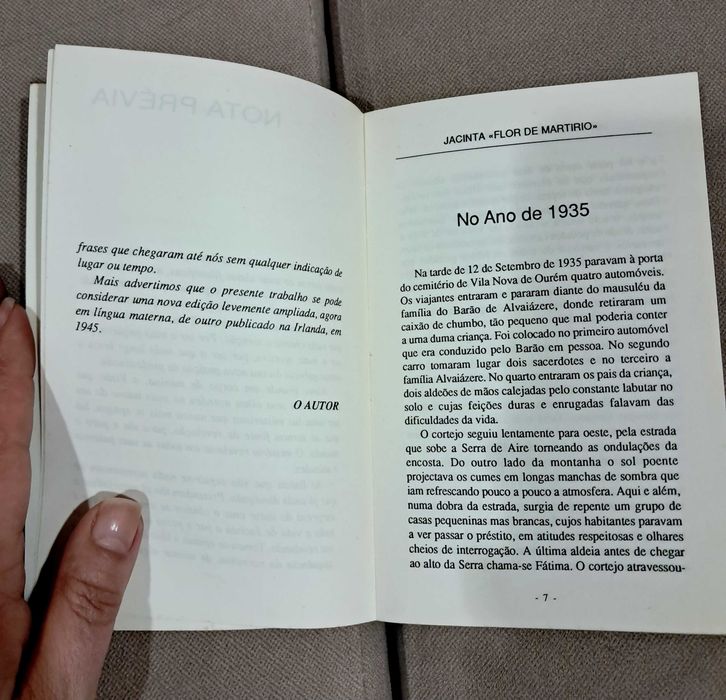 Livro Jacinta 《Flor do Martirio》de M. Gonçalves da Costa