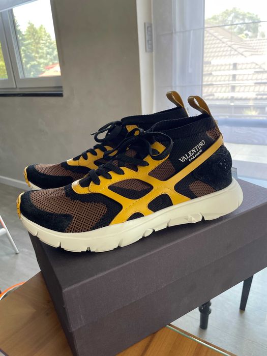 VALENTINO - nowe snikersy, r. 45 w sklepie 2450 zł