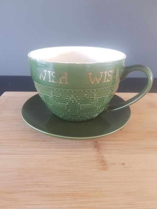 Duża zielona  filiżanka