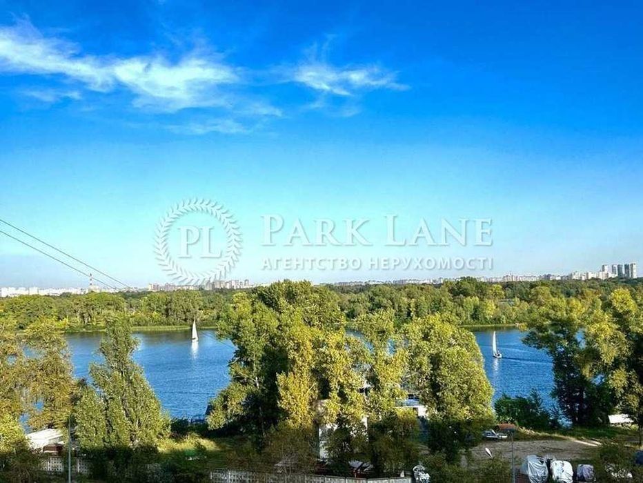 Видова на Дніпро Продаж 2к квартири Прирічна 19 Оболонь метро Мінська