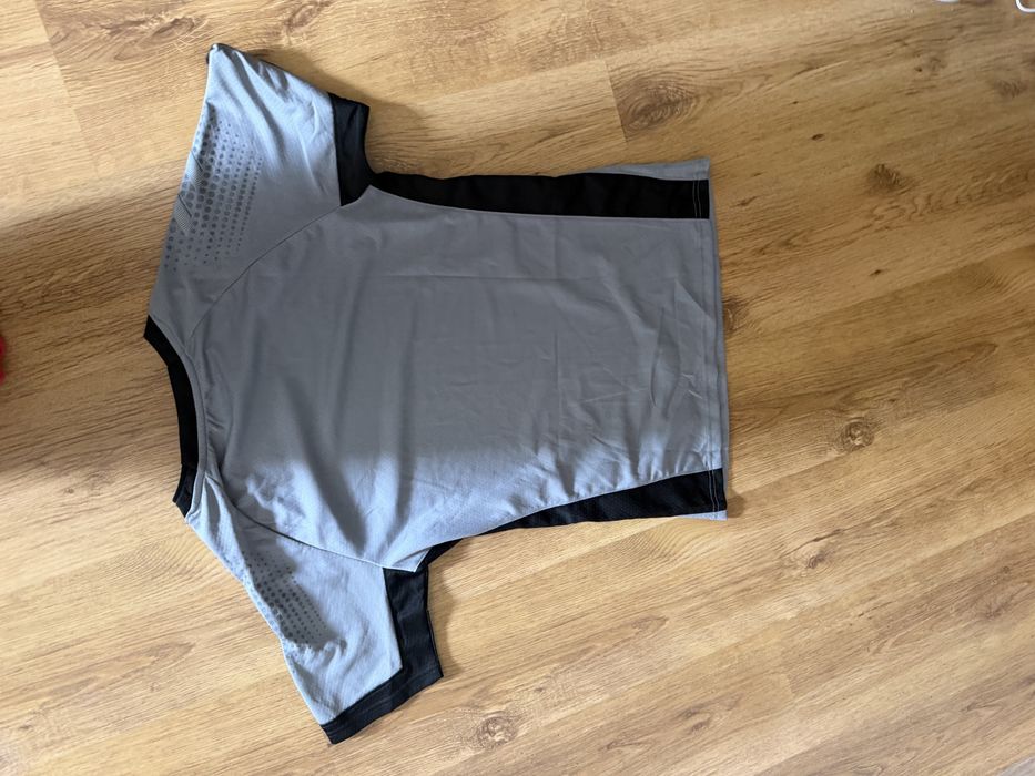 Koszulka treningowa hummel S