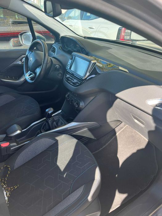 Peugeot 2008 1.2 Puretech