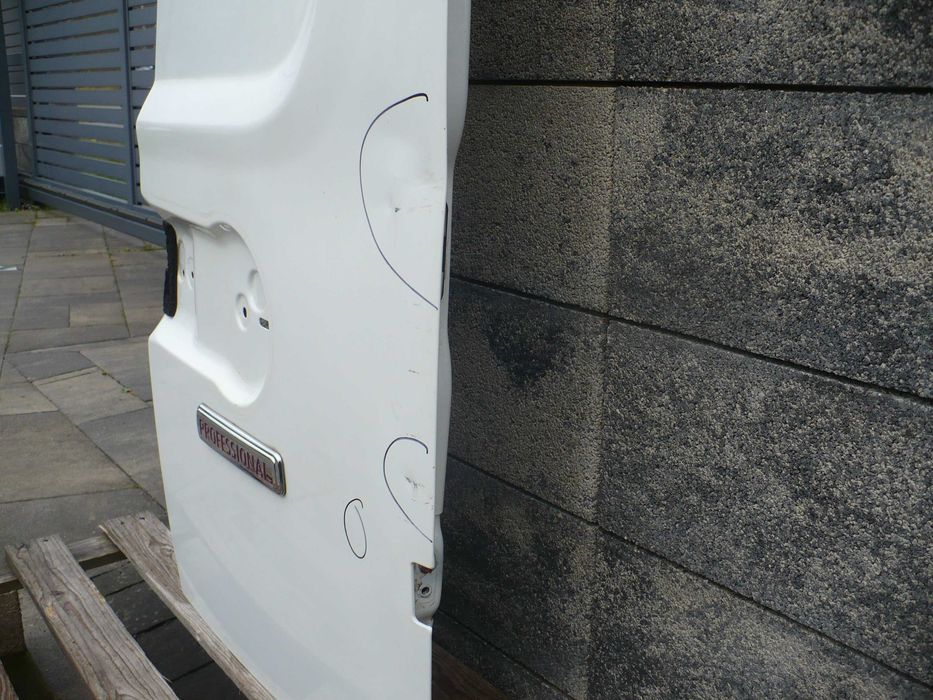 Fiat doblo 2 lift maxi xl H2 drzwi tył prawe prawy tył prawe tylne