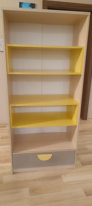 Zestaw mebli młodzieżowych