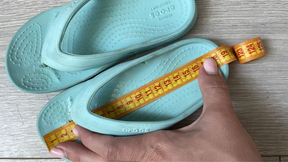 Crocs c 10 оригінал дитячі для двойні, погодок є 2 пари
