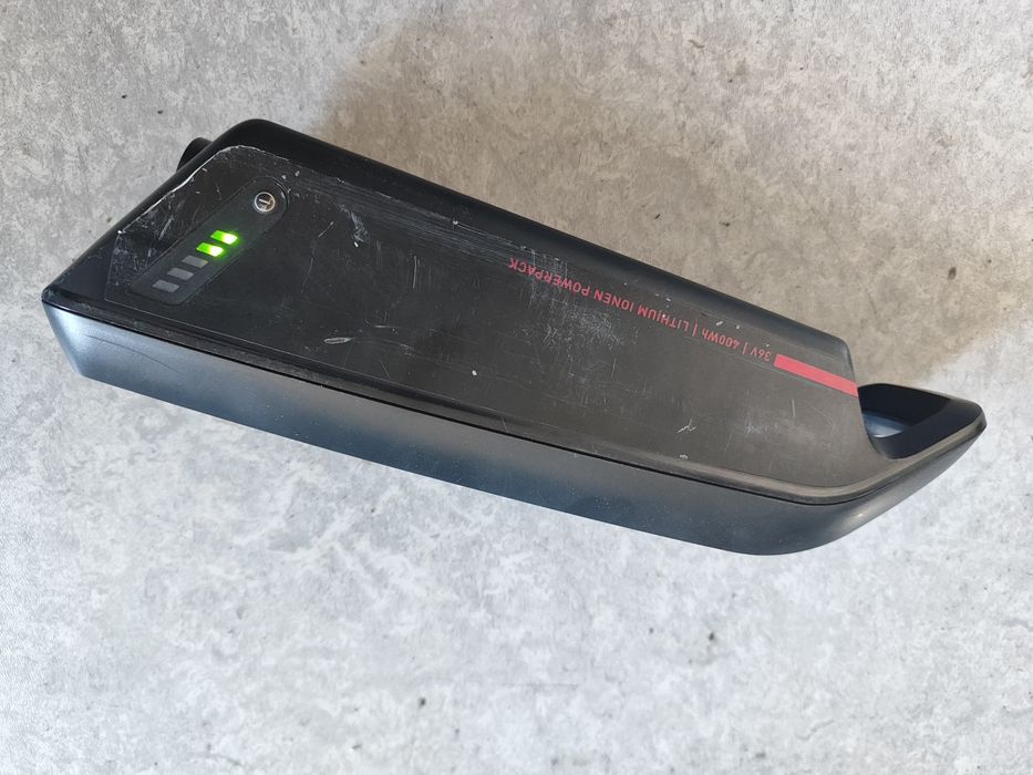 Bateria Bosch Powerpack 400 uszkodzona