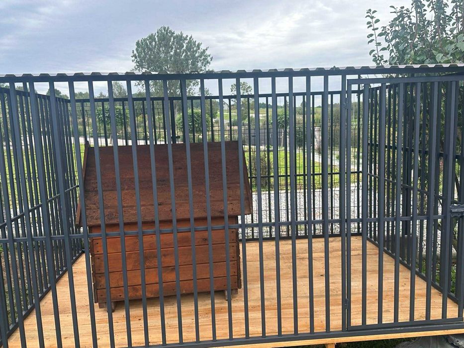 Kojec dla psa/solidny