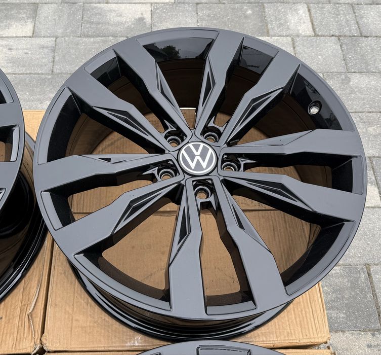Felgi Volkswagen 19" 5x112 Tiguan Passat Golf Touran T-Roc R-line GTI