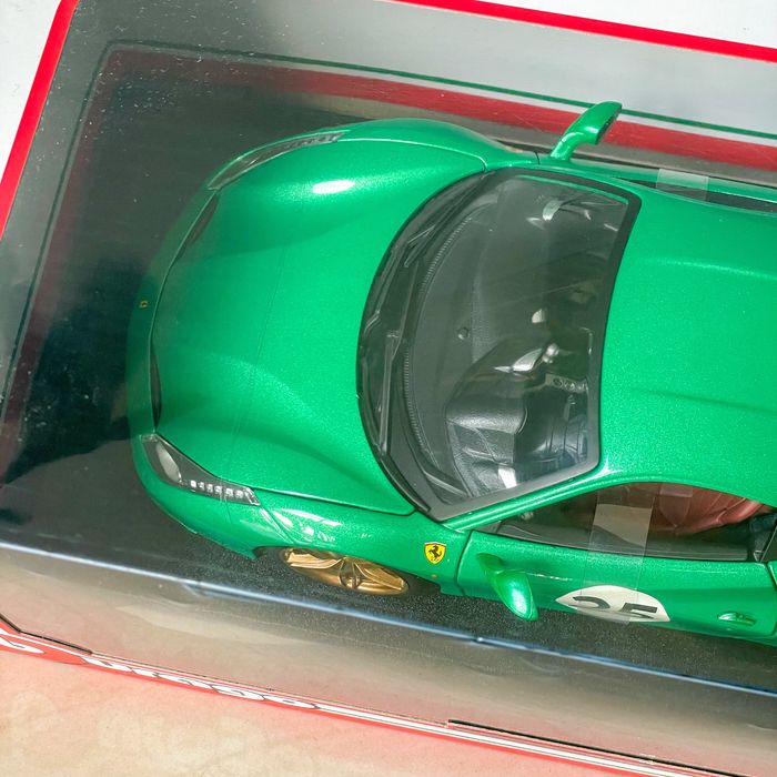 Ferrari 488 GTB 70th Anniversary Limited Edition 1/18 Bburago