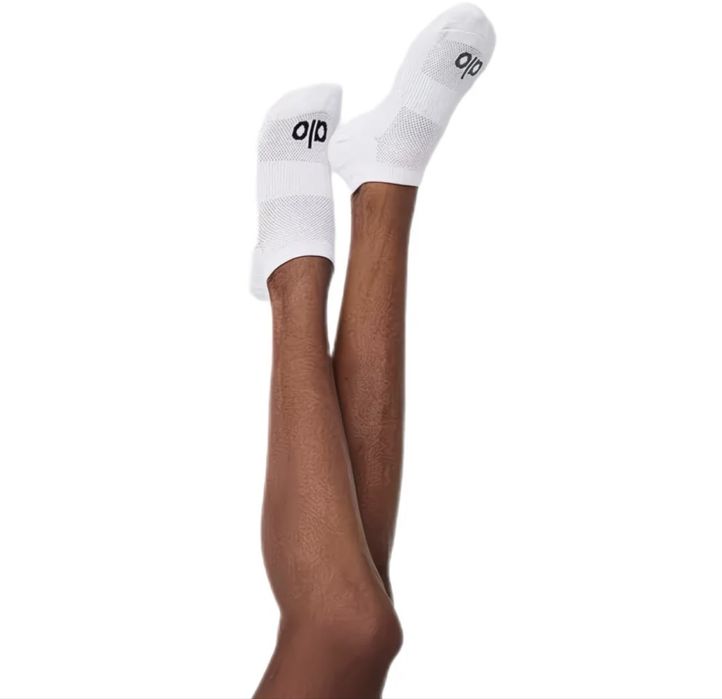 Повʼязка Alo yoga