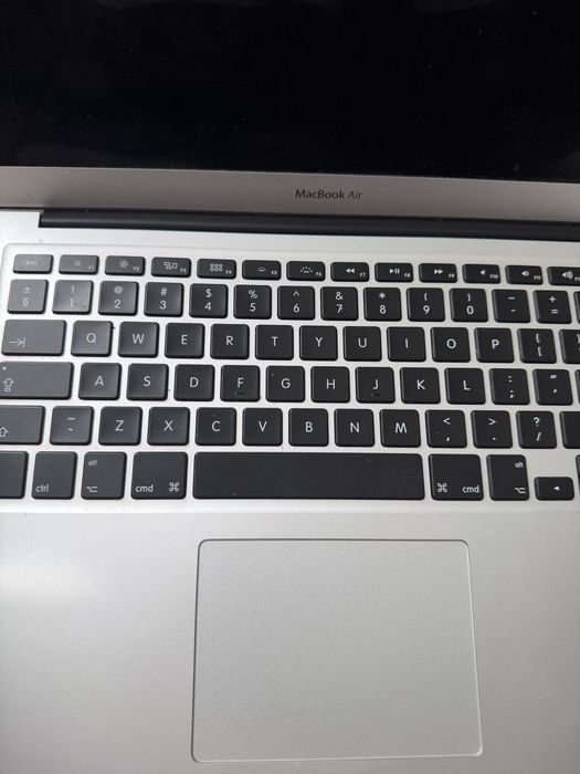 Macbook air 13 apple srebrny