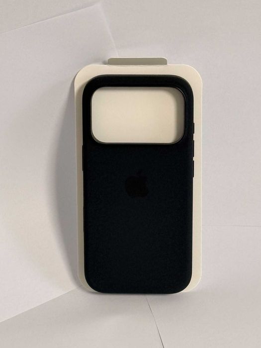 Etui do iPhone 18 Pro — czarne etui do iPhone 18 Pro