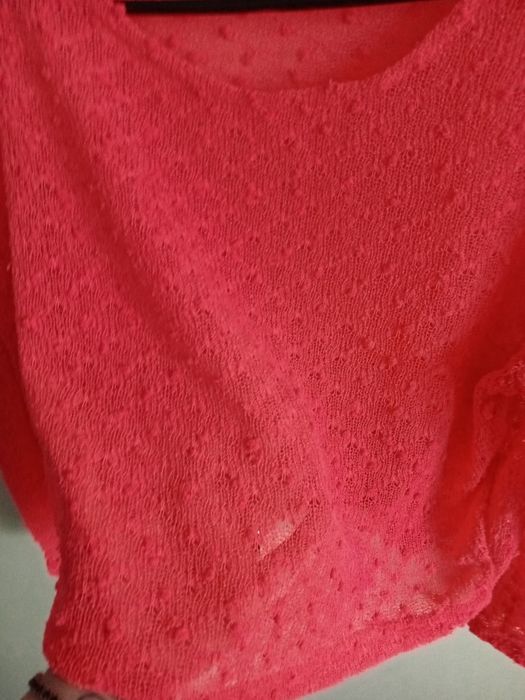 Sweter damski nowy bez metki