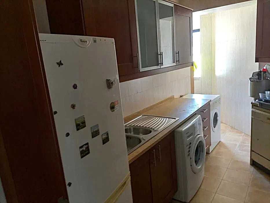 Oportunidade - T2 Mobilado na Pontinha - 1° andar - Próximo do Metro