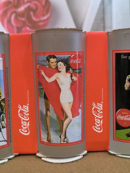Conjunto de copos vintage da Coca-Cola
