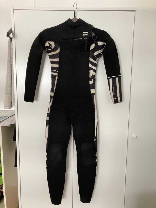 Fato Surf 4/3 BILLABONG Revolution 12 - 147/155cm - 36/43kg como NOVO