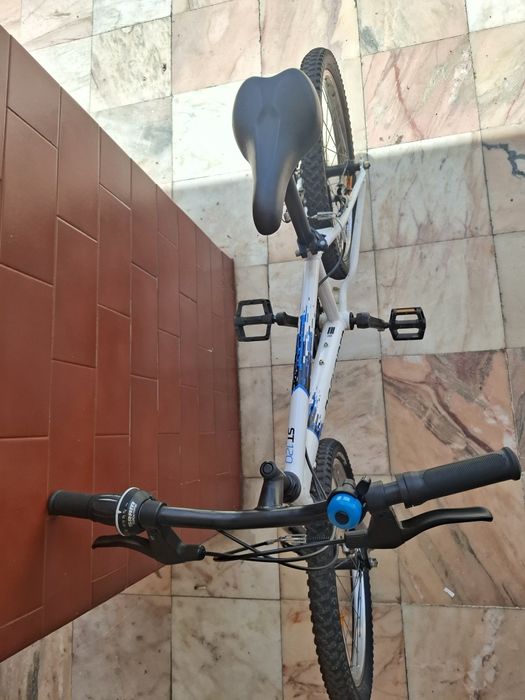 Bicicleta criança roda 20
