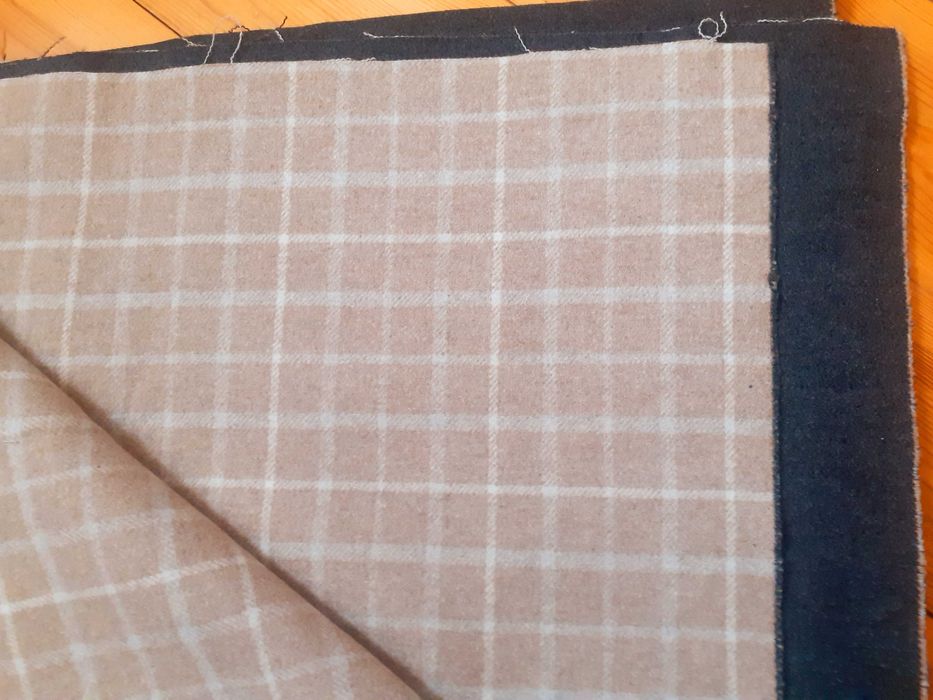 Materiał gruby dwustronny krata beż grafit