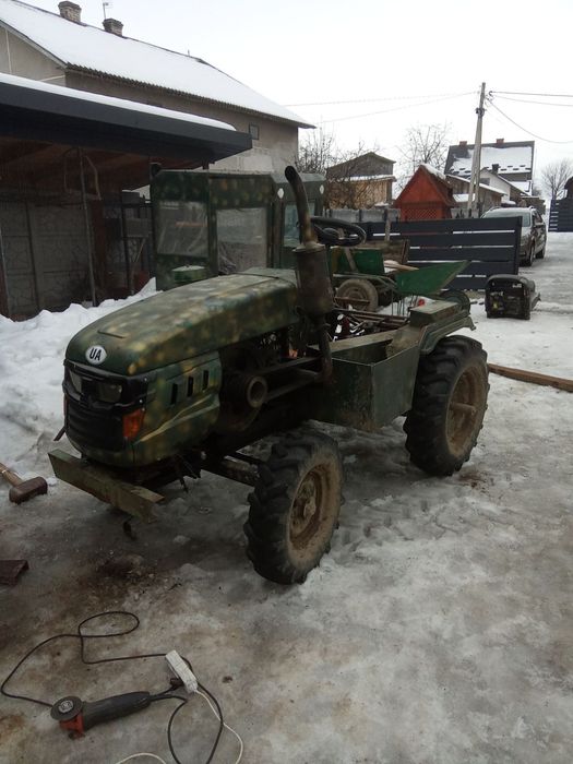 Продам тракторця