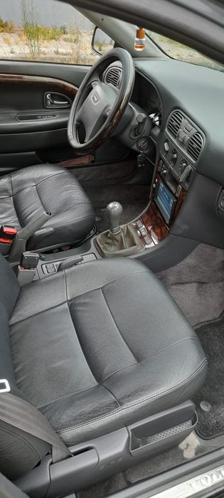 Volvo T4  200CV  de 99