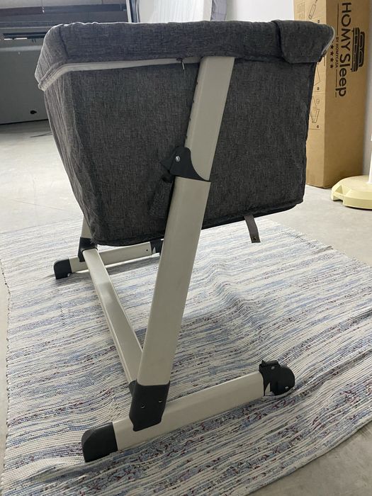 Berço “next to me” marca BABY GO