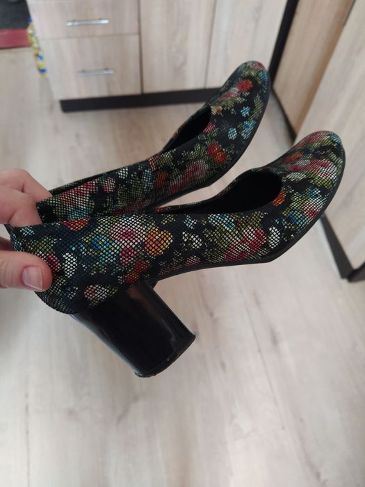 туфли на каблуке, балетки