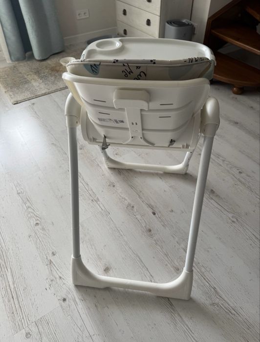 Bambi стілець для годування