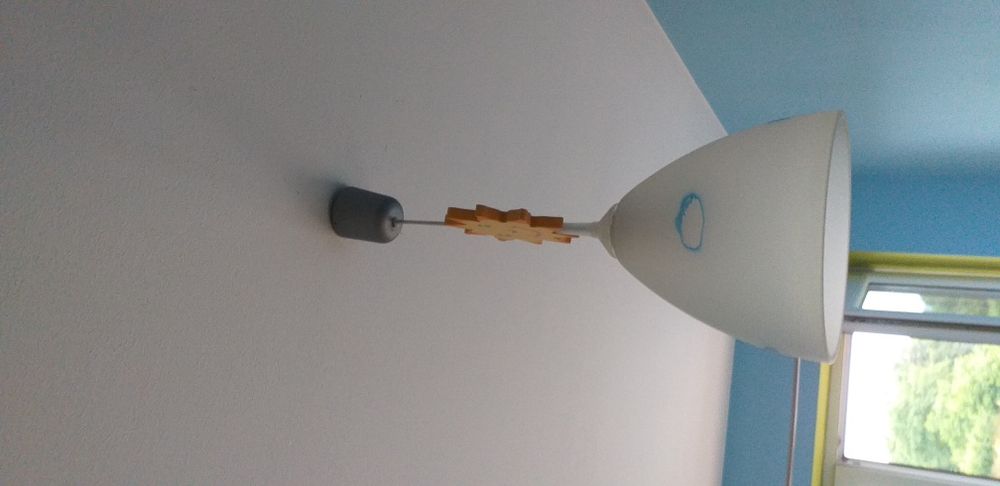 Żyrandol do pokoju dziecięcego