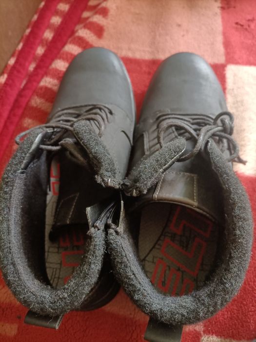 Buty męskie zimowe 44 rozmiar