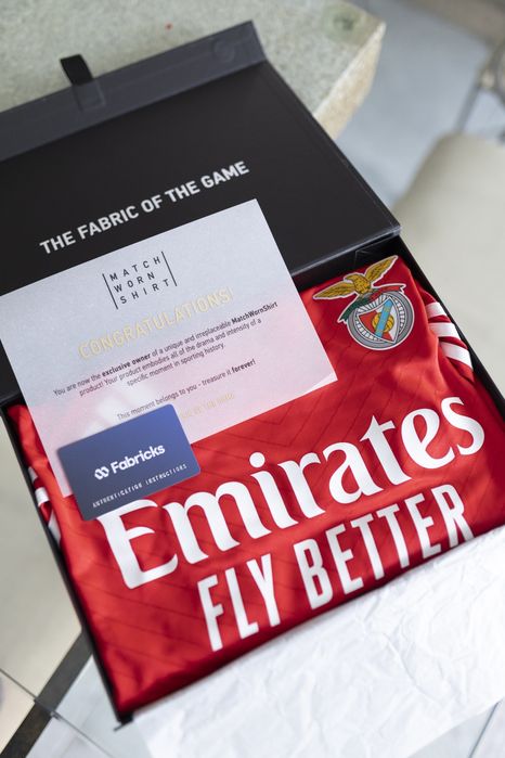 Camisola autografada benfica florentino