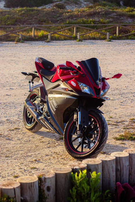 Yamaha YZF R125 2018, Muito bem estimada e Cheia de Extras
