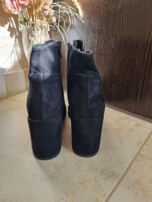 Ботильйони черевики Італія