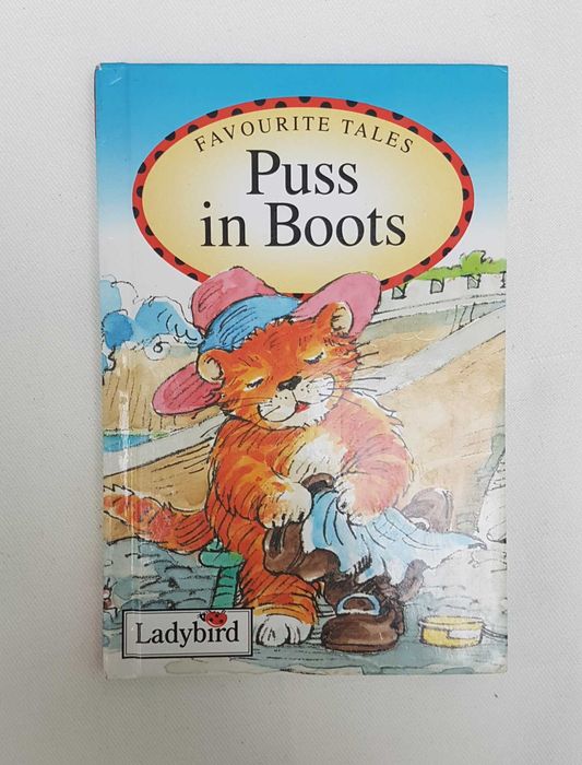Puss in Boots книга англійською Кіт у чоботях