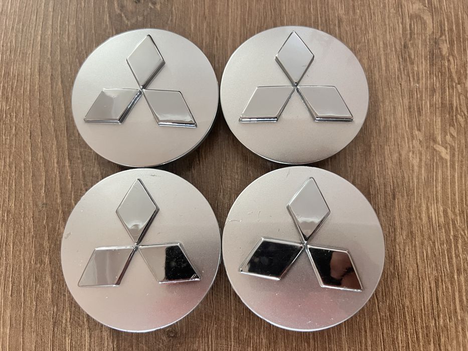 Колпачки для дисков Mitsubishi