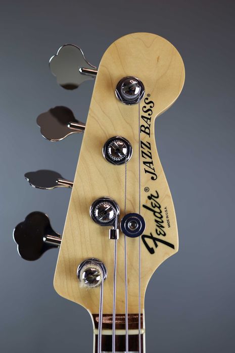 Fender Jazz Bass American Deluxe 4 - 2012 w/ Case, бас гітара