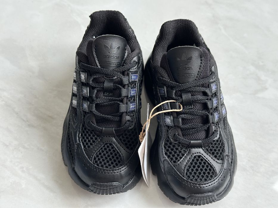 Детские кроссовки Adidas Ozmillen