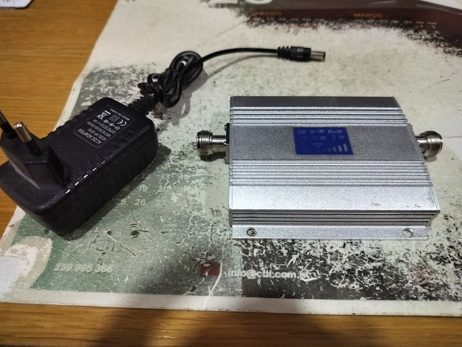 Amplificador de sinal para telemóvel