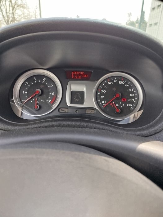 Sprzedam Remo Clio 3