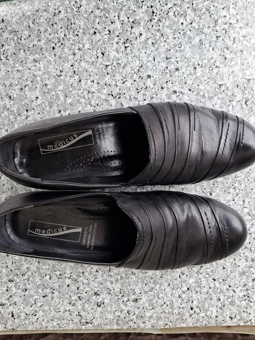 Buty damskie skórzane firmy Medicus 41