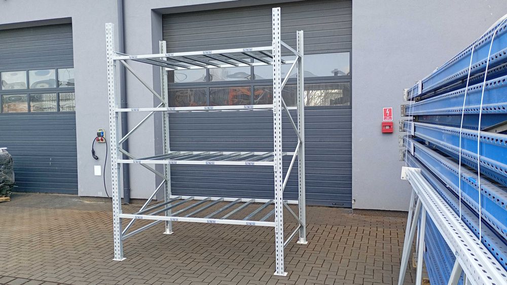 Regał magazynowy półkowy H300 długość 223cm do warsztat garaż magazyn