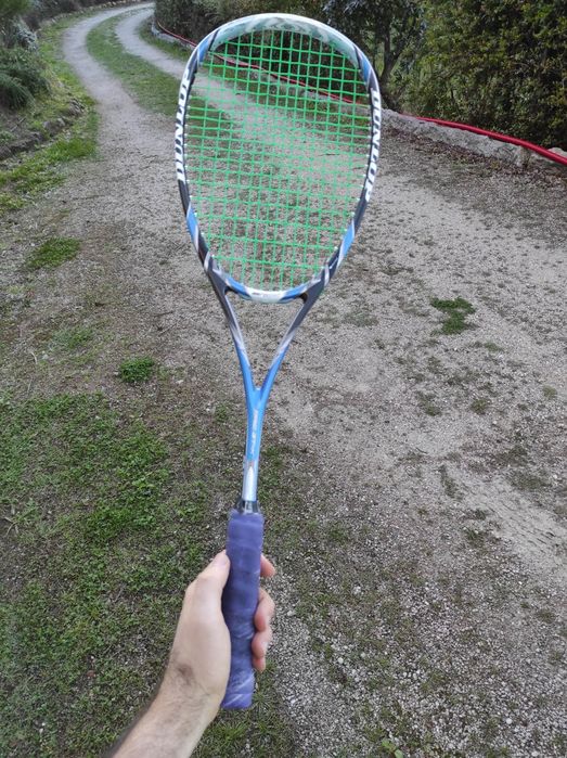 Squash racket + bag64286385295363122