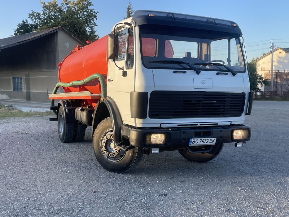 Асенізатор Mercedes-Benz